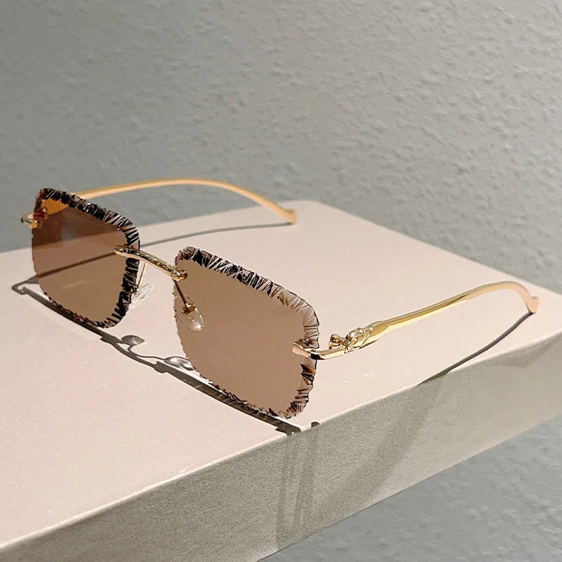 Rimless Square Sunglasses Men Fashion Vintage Gradient Casual Shades Women Trendy Luxury Brand Design Decor Sun Glasses