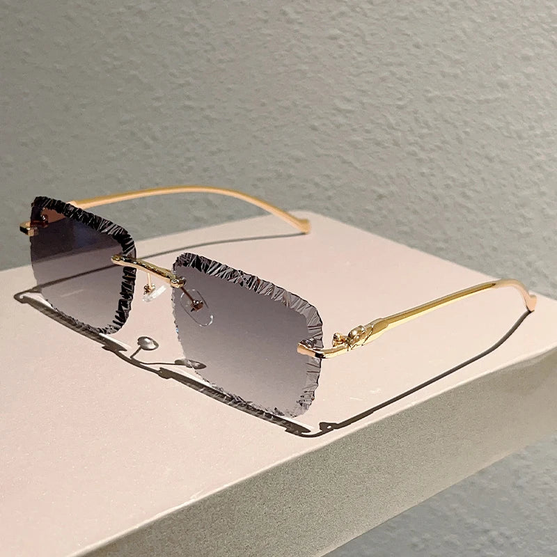 Rimless Square Sunglasses Men Fashion Vintage Gradient Casual Shades Women Trendy Luxury Brand Design Decor Sun Glasses